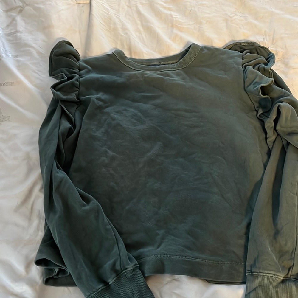 Green ruffle sleeve sweatshirt